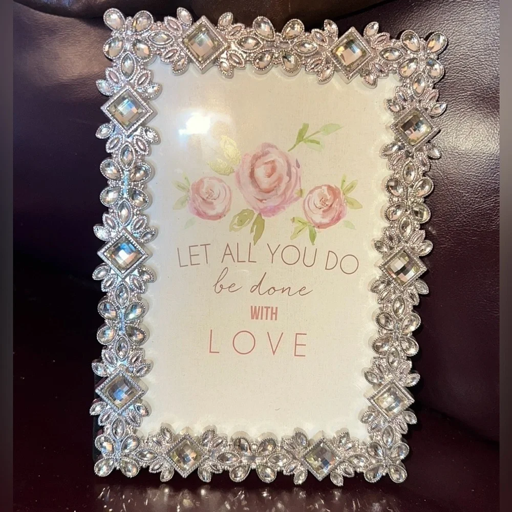 Luxe Collection Picture Photo 4 x 6 Frame NEW with Tags Silver Clear Crystals